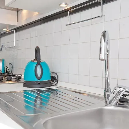 Pateras Flower-rental In